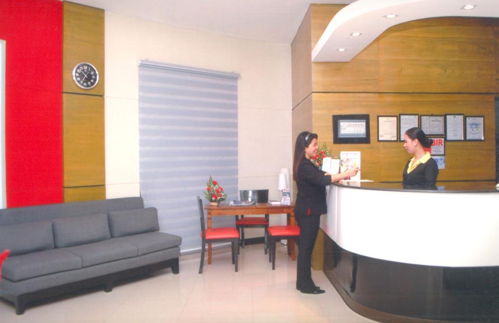 Arabelle Suites Tagbilaran City Exterior photo